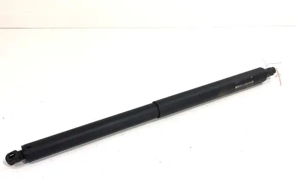 BMW X2 F39 Shock absorber/damper mounting bracket 7471635