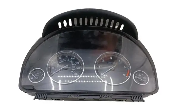 BMW 5 F10 F11 Speedometer (instrument cluster) 1832328 9285197