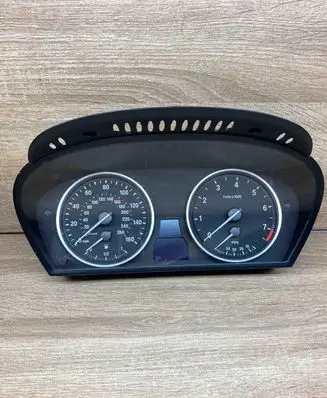 BMW 5 E60 E61 Speedometer (instrument cluster) 9153752 110080213