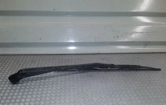 Toyota Prius (XW20) Rear wiper blade 