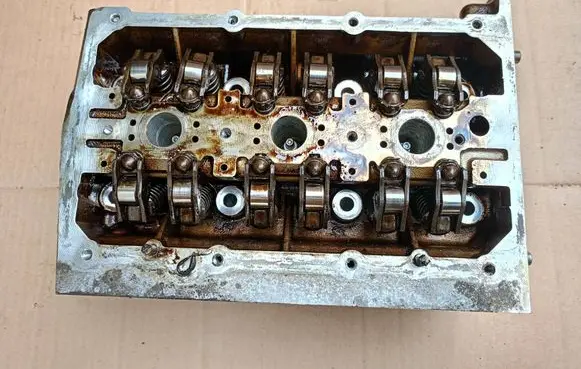 Seat Ibiza IV (6J,6P) Engine head 03E103373E