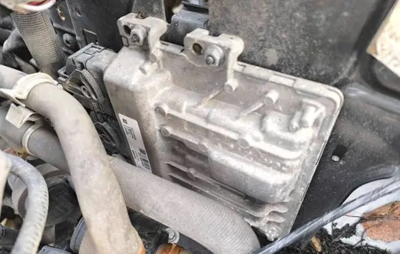 Renault Master III Engine control unit/module 237108788R 22C11026100 23710611A