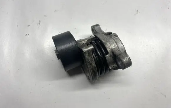 Mercedes-Benz C W205 Timing belt tensioner A6512002570 6512002570