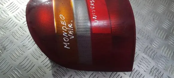 Ford Mondeo MK I Rear/tail lights