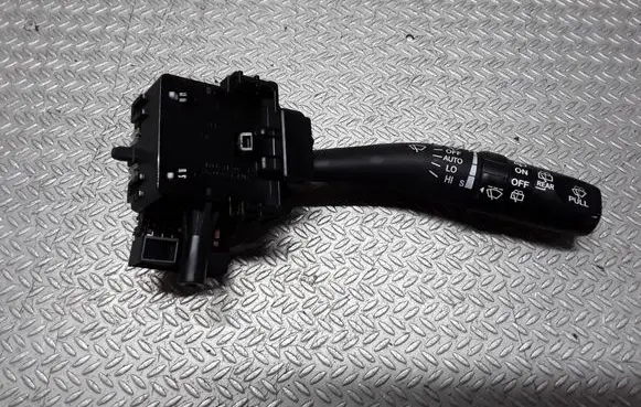 Hyundai Santa Fe Wiper control stalk 202004726