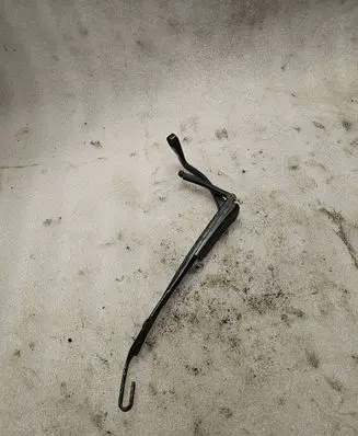 Audi A8 S8 D2 4D Front wiper blade arm 4D1955407L