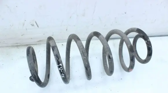 Toyota Verso Rear coil spring