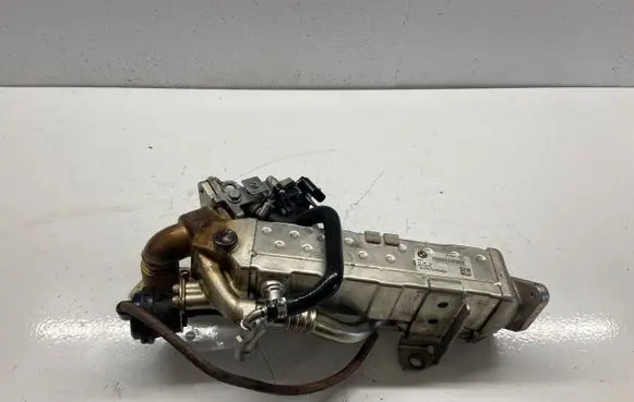 BMW 3 F30 F35 F31 EGR valve cooler 8596444