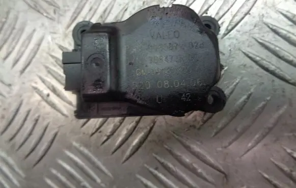 Opel Vectra C A/C air flow flap actuator/motor 09180200