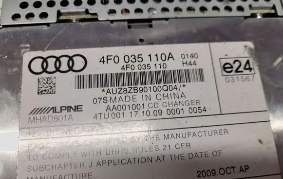 Audi A6 S6 C6 4F CD/DVD changer 4F0035110A