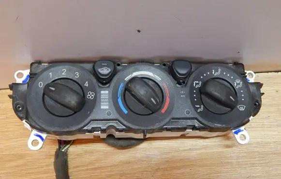 Ford Transit Interior fan control switch GK2T18549AE