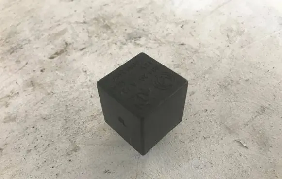 Opel Zafira A Other relay 