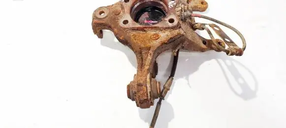 Hyundai i30 Rear wheel hub 