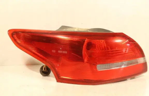 Ford Focus Rear/tail lights 2021101159