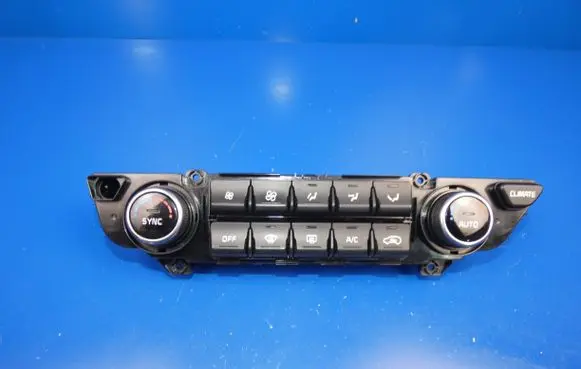 KIA Sportage Climate control unit 97250F1700 LAU7198 37250F1XXX