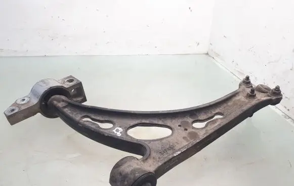Volkswagen Touran I Front lower control arm/wishbone 1K0199298G 1K0407153G