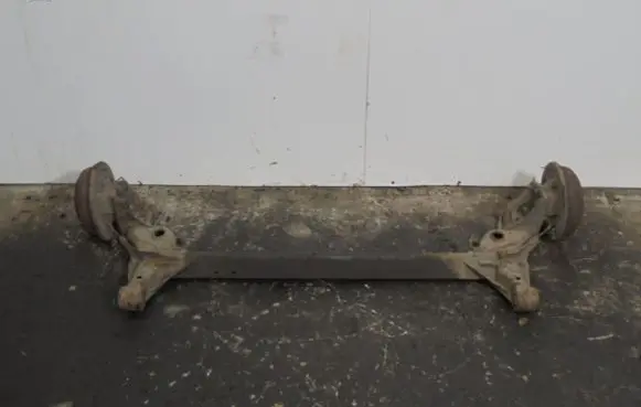Opel Corsa C Rear beam 