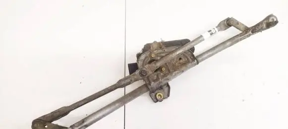 Audi A4 S4 B5 8D Front wiper linkage and motor