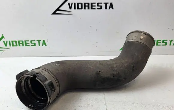 Mercedes-Benz E W212 Intercooler hose/pipe A2045286682
