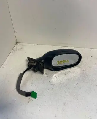 Volvo V70 Front door electric wing mirror E11015463 E11025463