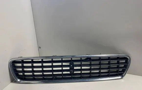 Volvo S40 Front bumper upper radiator grill 08620116