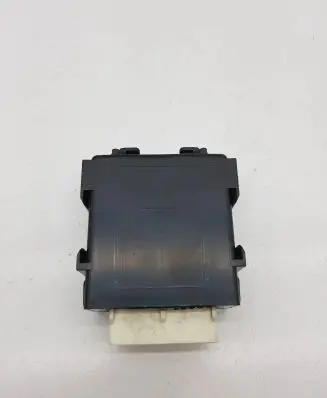 Toyota Auris E180 Window wiper relay 8594002060 4230002070