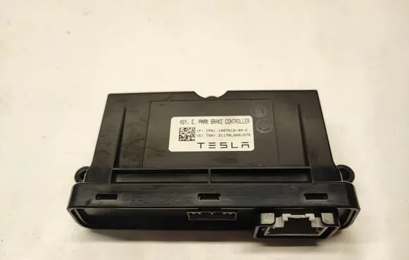 Tesla Model X Rear brake EMF control unit/module 100761800E