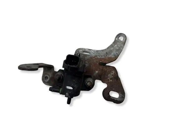 Citroen DS3 Turbo solenoid valve 9688124580