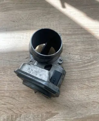 BMW 1 E81 E87 Throttle valve 7804373