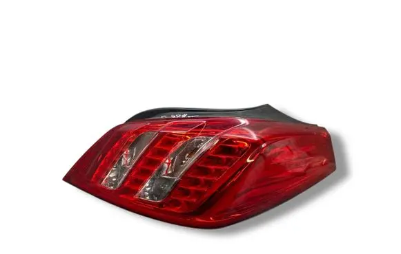 Peugeot 508 Rear/tail lights 9686293680A