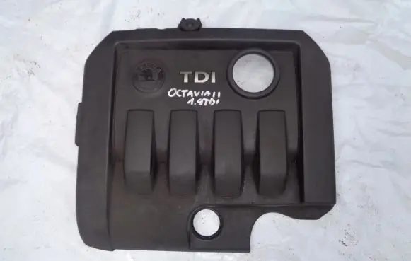 Skoda Octavia Mk2 (1Z) Engine cover (trim) 6845676