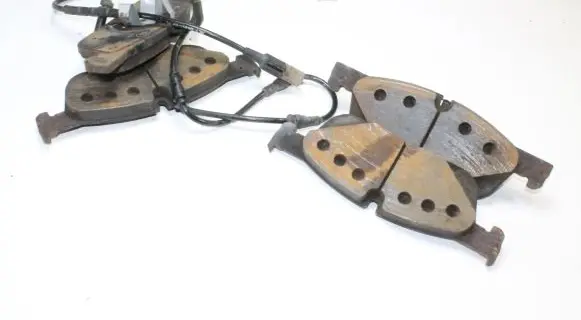 Jaguar E-Pace Brake pads (front) 