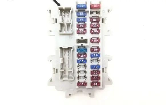 Nissan Murano Z50 Fuse module 