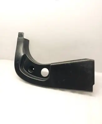 Foot area side trim