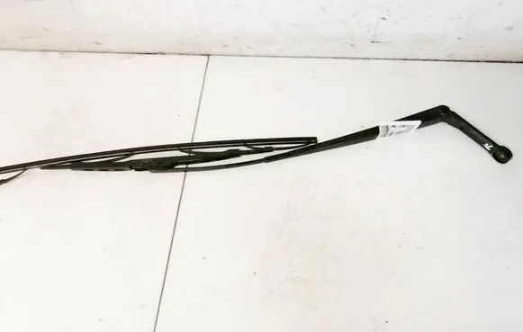 Audi A4 S4 B5 8D Front wiper blade arm 8D1955408