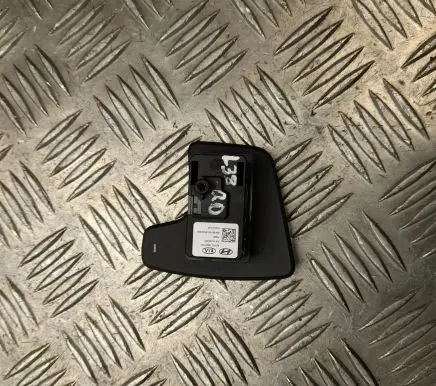 Hyundai Kona I Steering wheel buttons/switches 96770J9001