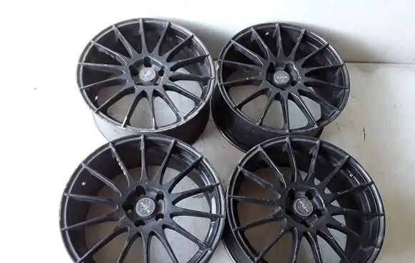 Renault Laguna III R18 alloy rim 