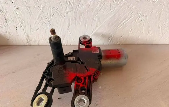 Volkswagen Golf VII Rear window wiper motor 5G0955711