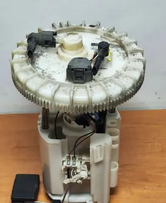 Toyota Prius (XW20) In-tank fuel pump 7702047041 Y019618992