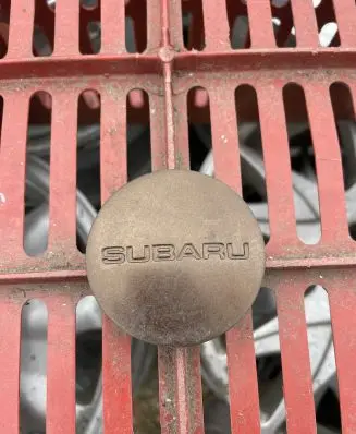 Subaru Legacy Original wheel cap