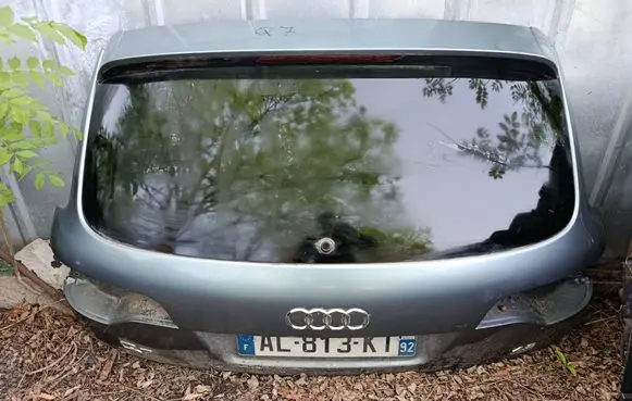 Audi Q7 4L Tailgate/trunk/boot lid
