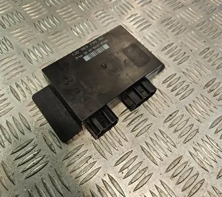 Volkswagen PASSAT B5 Central body control module 1J0959799AH