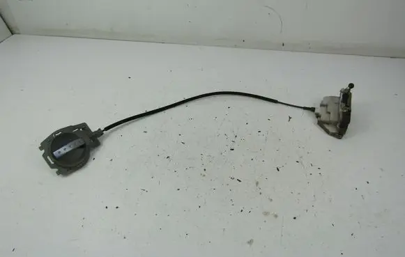 Citroen C3 Front door lock 