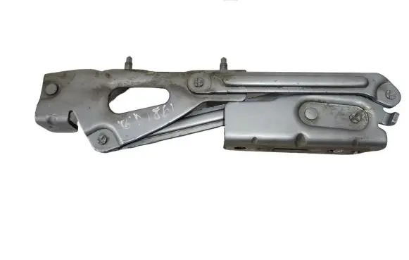 Peugeot 407 Tailgate/trunk/boot hinge