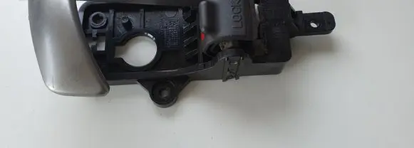 Hyundai Santa Fe Rear door interior handle