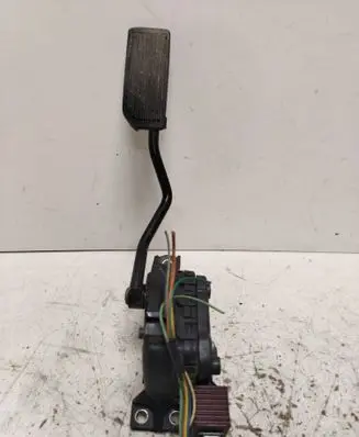 Nissan Primera Accelerator throttle pedal 18002AU410 6PV00862001