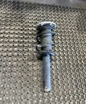 BMW 4 F36 Gran coupe Front shock absorber with coil spring 6883331