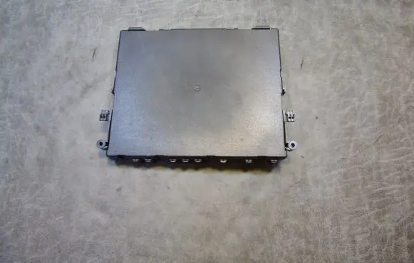 Mercedes-Benz A W169 Central body control module A1695454332