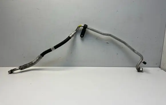 BMW M3 e92 Air conditioning (A/C) pipe/hose 9122621