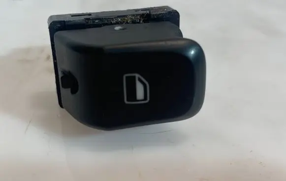 Audi A4 S4 B8 8K Electric window control switch 8K0959855A